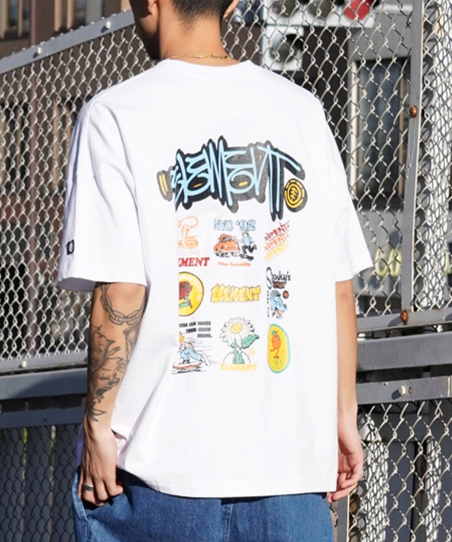 ELEMENT エレメント メンズ 半袖 Tシャツ オーバーサイズ バックプリント クルーネック タギング グラフィティ BE021-251(FBK-M)