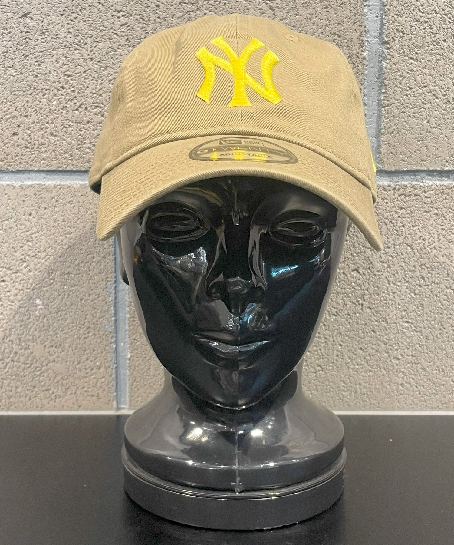 NEW ERA/ニューエラ 9TWENTY ニューヨーク・ヤンキース カーキ キャップ 帽子 14324559 ムラサキスポーツ限定(KHA-FREE)