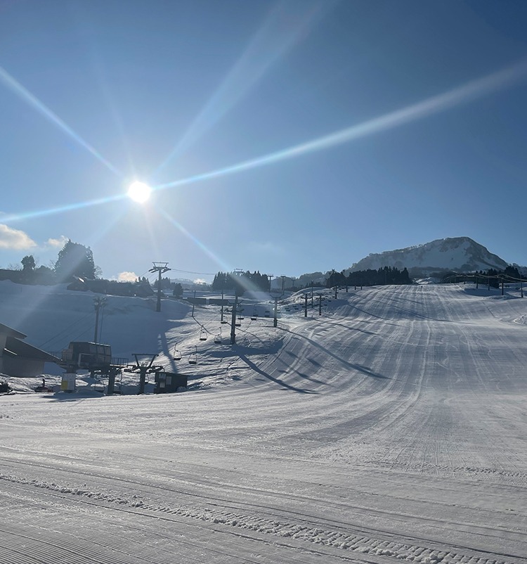 ゲレンデの広大な景色