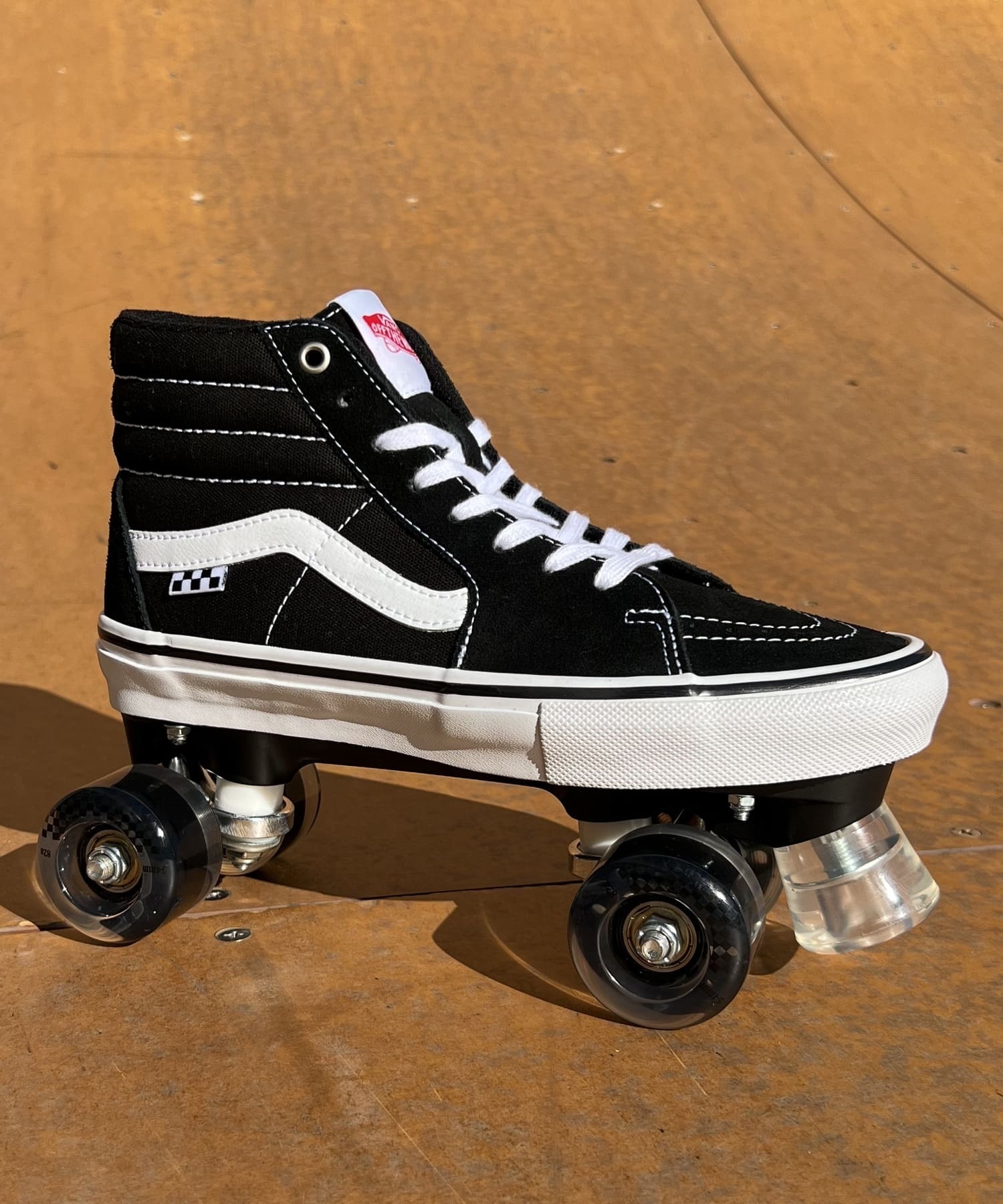 ★★ スニーカーローラー ローラースケート VANS バンズ スケシュー SKATE SK8-HI BKWT スケートハイ 組み立て済み完成品 LL(BKWT-26.0cm)