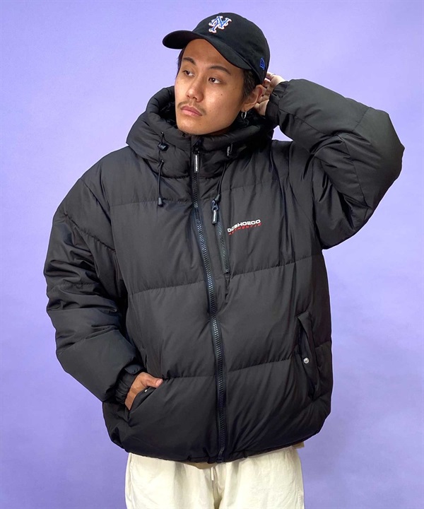 DC/ディーシー 23 DOWN HOODED JACKET23 ダウン フーデッド ジャケット ビックシルエット 撥水 刺繍ロゴ ダウンJKT DJK234050