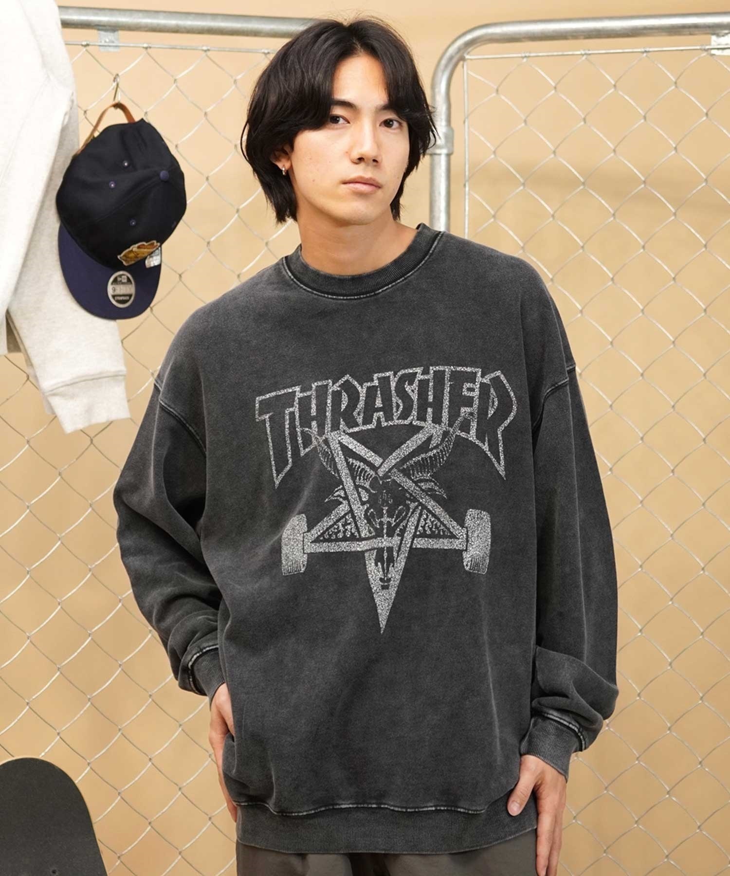 【ムラサキスポーツ別注】THRASHER/スラッシャー パウダーブリーチ加工 カスレプリント ビッグシルエット 古着風テイスト THM-24ASCS01(BLK-3-M)