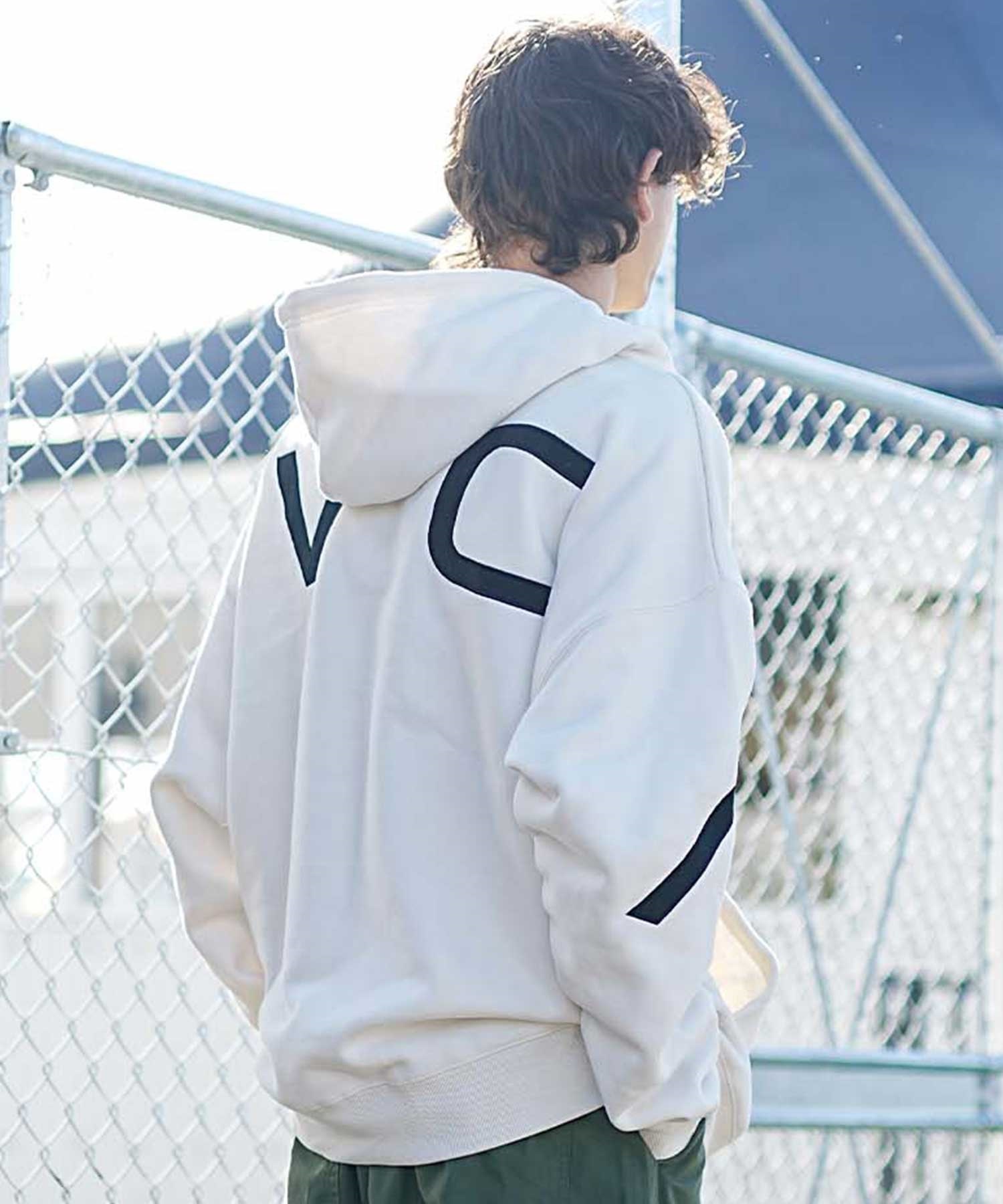 RVCA/ルーカ メンズ プルオーバーパーカー バックプリント ルーズ