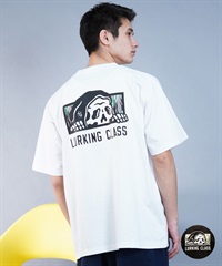 【 ムラサキスポーツ限定】LURKING CLASS ラーキングクラス メンズ 半袖 Tシャツ バックプリント カモ柄 ST24STM14(BLACK-M)
