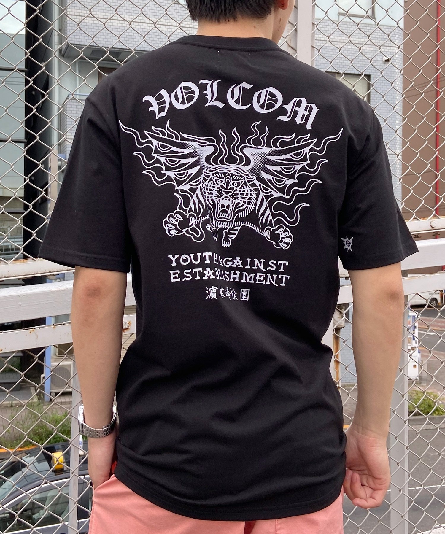 VOLCOM ボルコム メンズ 半袖 Tシャツ バックプリント ヘビーウェイト タイガー 虎 モチーフ AF312400(BLK-M)