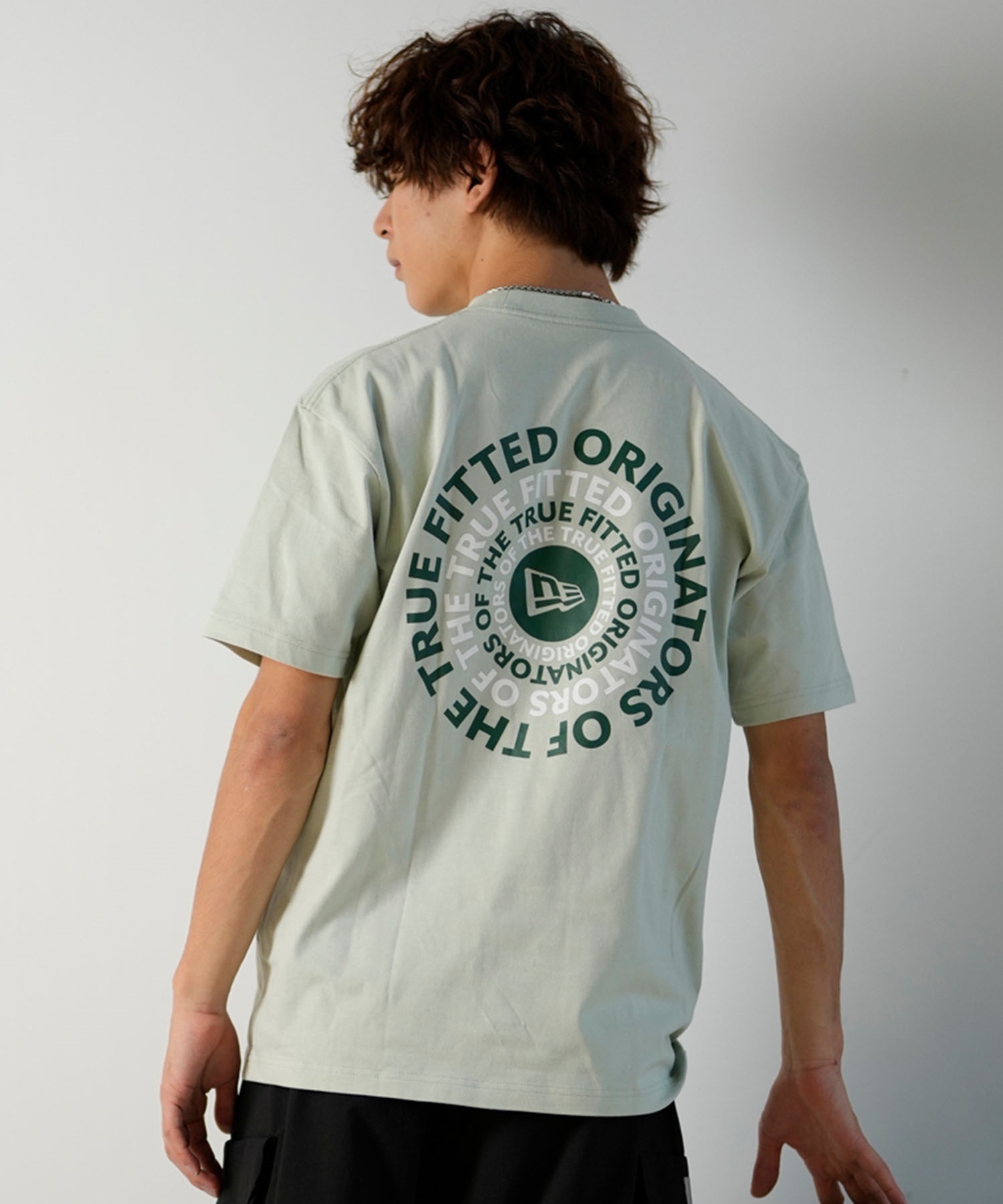 NEW ERA ニューエラ SS CT TEE CIRCLE OOTTF メンズ Tシャツ 半袖 定番 ロゴ バックプリント 14121904(SGRA-M)