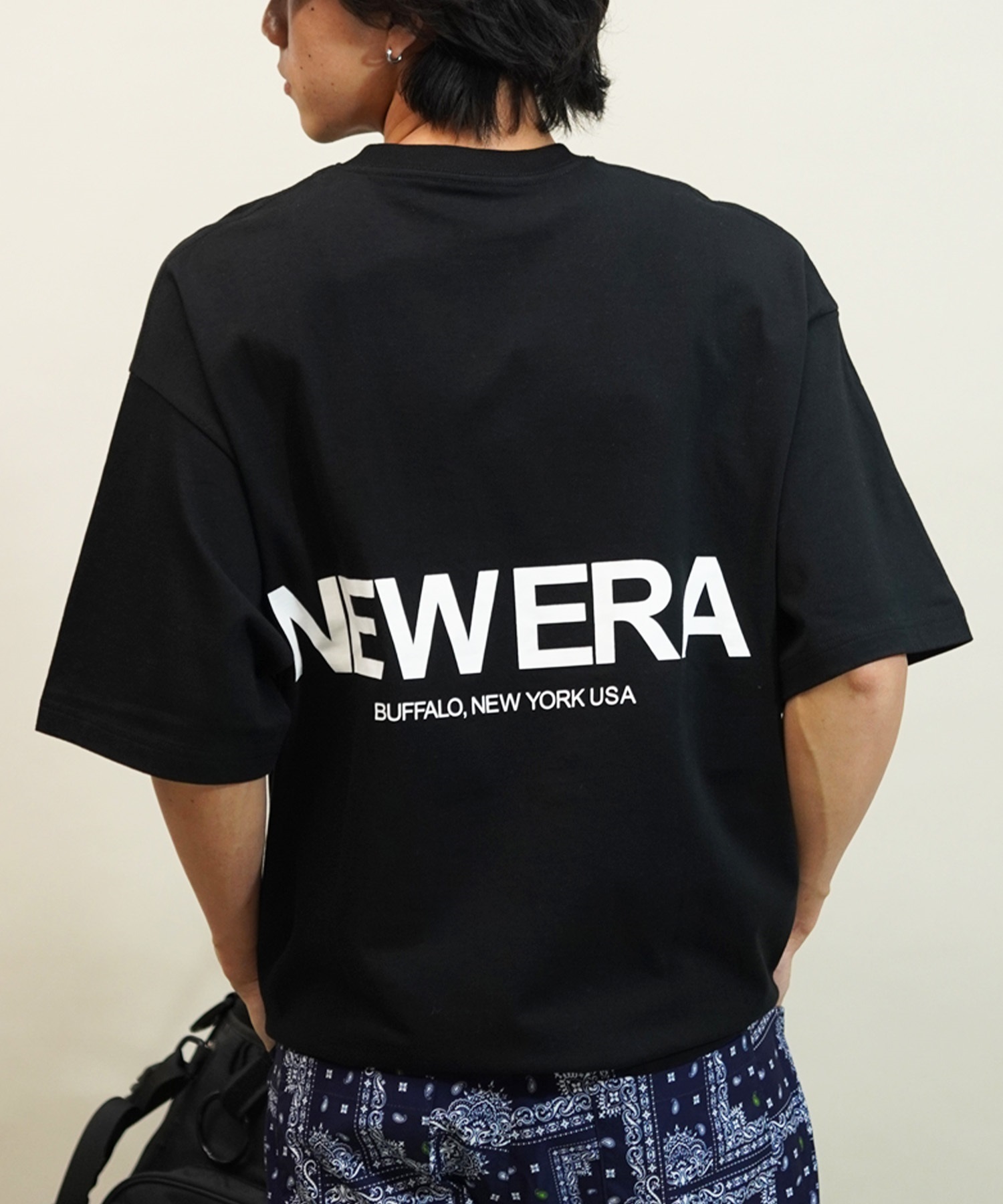 NEW ERA ニューエラ メンズ 半袖 Tシャツ バックプリント ブランドロゴ ブラック 14121853(BLK-M)