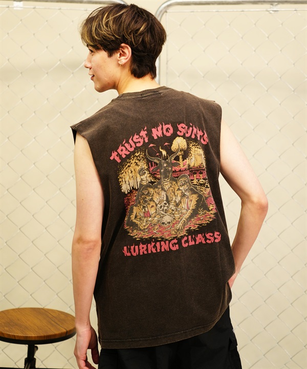 【マトメガイ対象】【 ムラサキスポーツ限定】 LURKING CLASS ラーキングクラス メンズ タンクトップ ノースリーブTシャツ バックプリント 古着風 ダメージ加工 ST24STM20