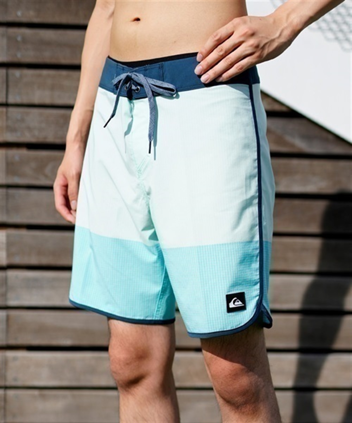 【クーポン対象】QUIKSILVER/クイックシルバー 総柄 トップパフォーマンスモデル ボードショーツ/トランクス/水着 EQYBS04761(BLBL-28.0inch)