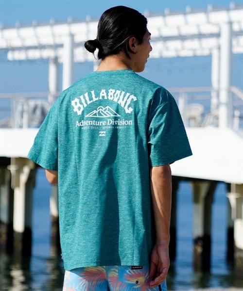 【クーポン対象】BILLABONG ビラボン BD011-856 メンズ ラッシュガード 半袖 UVカット 水陸両用 ユーティリティ ラッシュTシャツ 吸水速乾 KX1 D23(GRBK-M)