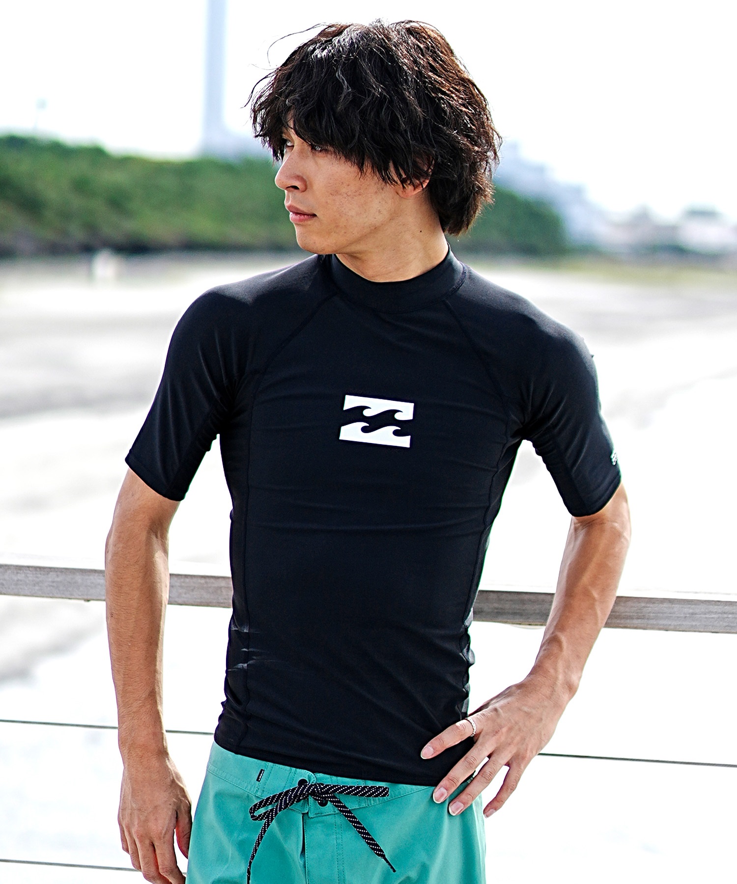 BILLABONG ビラボン HI NECK SS メンズ ラッシュガード Tシャツ 半袖 ハイネック UVカット BE011-850(BLK-M)