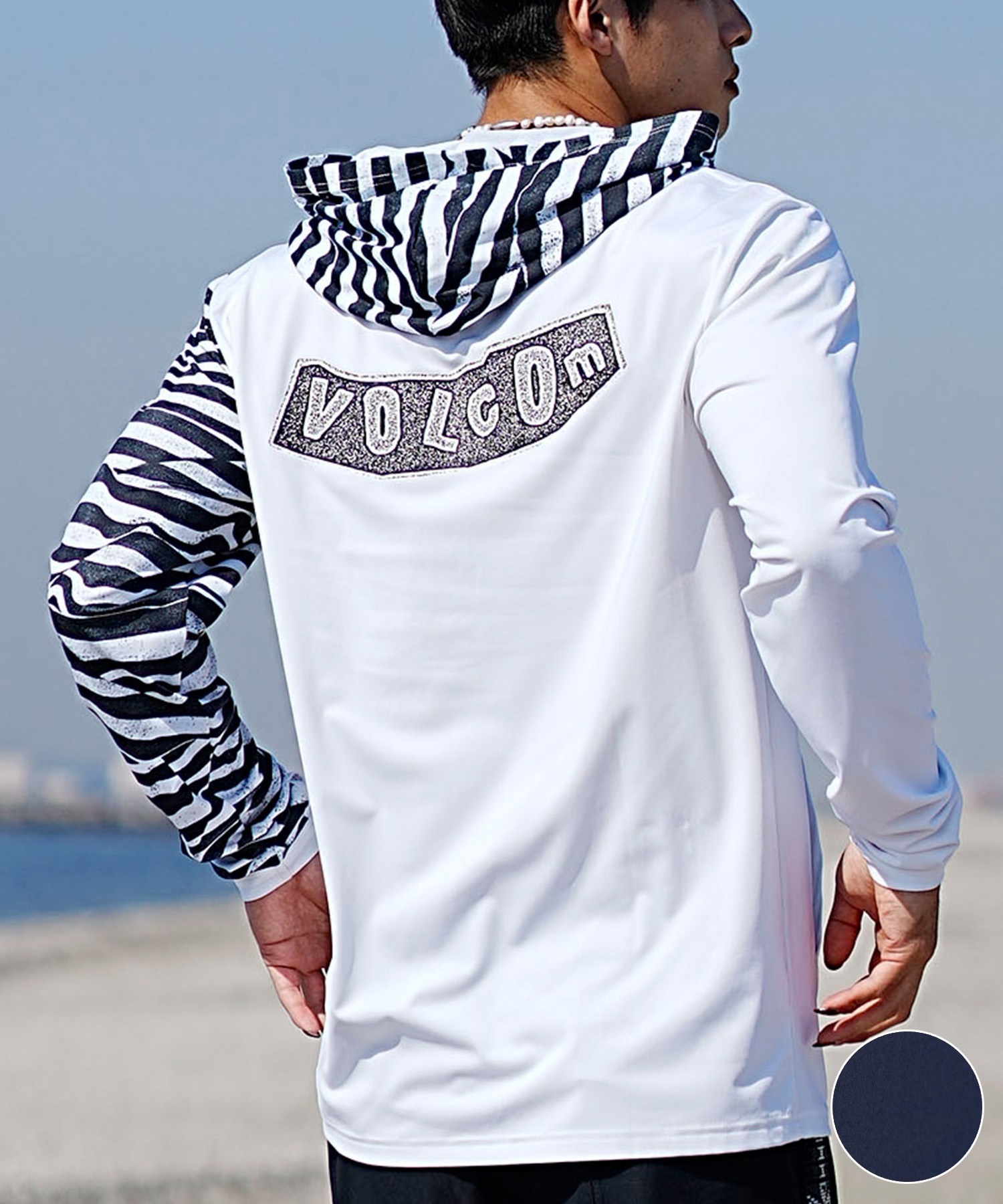 VOLCOM ボルコム メンズ ラッシュガード ジップアップ パーカー 長袖 水着 UVカット バックプリント A9312405(WHT-S)