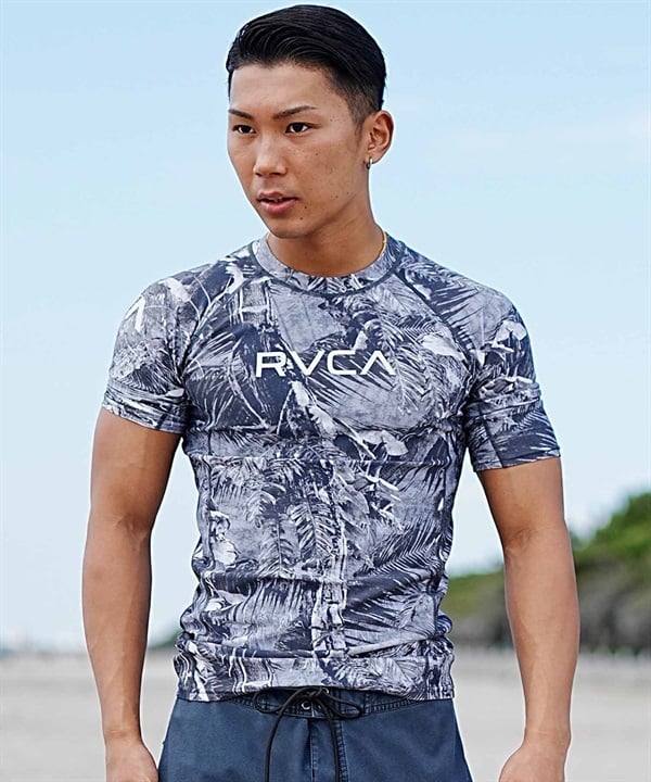 【マトメガイ対象】RVCA ルーカ メンズ ラッシュガード 水着 半袖 吸水速乾 ブランドロゴ UVカット BE041-863
