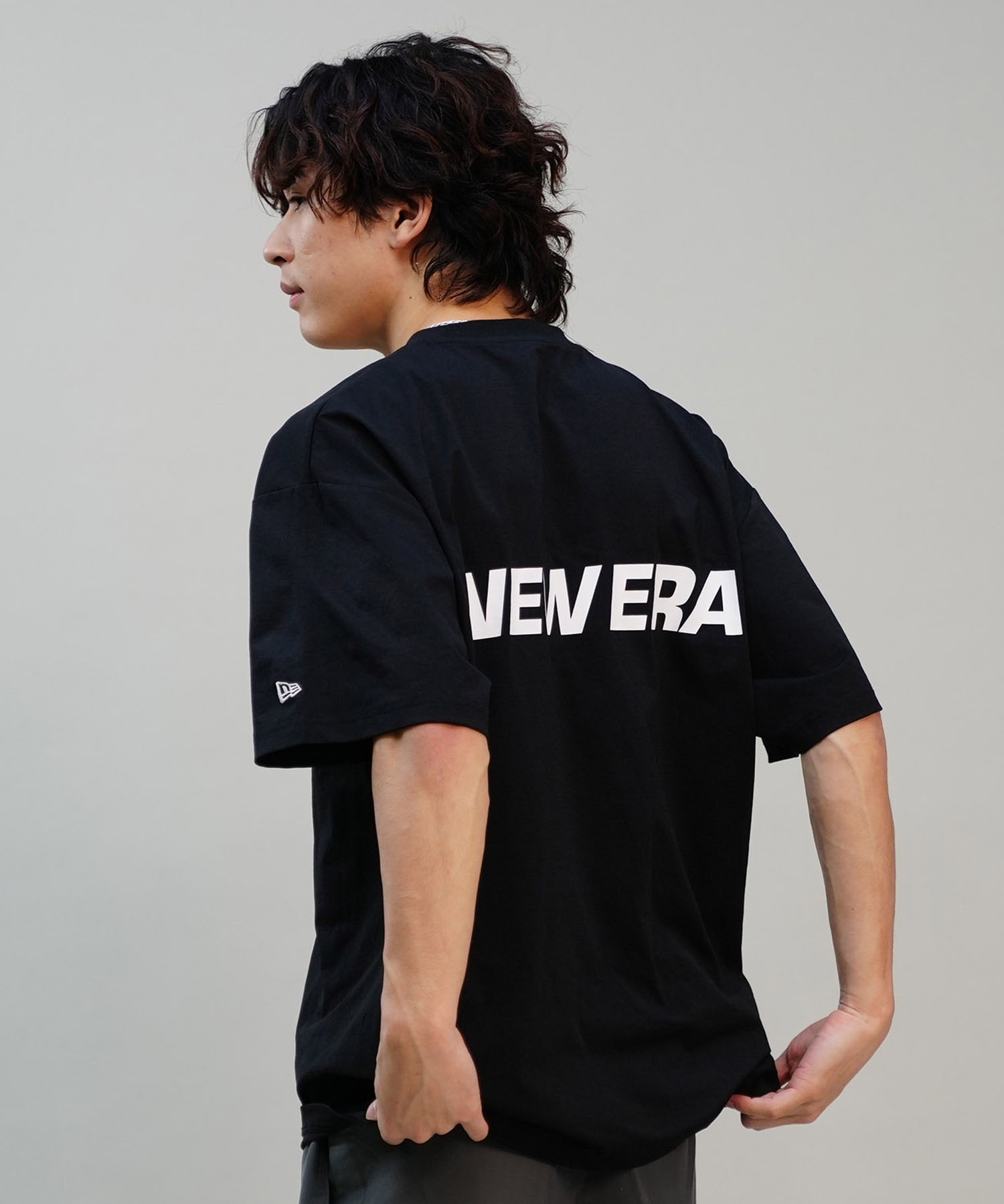 NEW ERA ニューエラ メンズ 半袖 Tシャツ ラッシュガード 水陸両用 ユーティリティ バックプリント 吸汗速乾 UVケア 14109970(BLK-M)