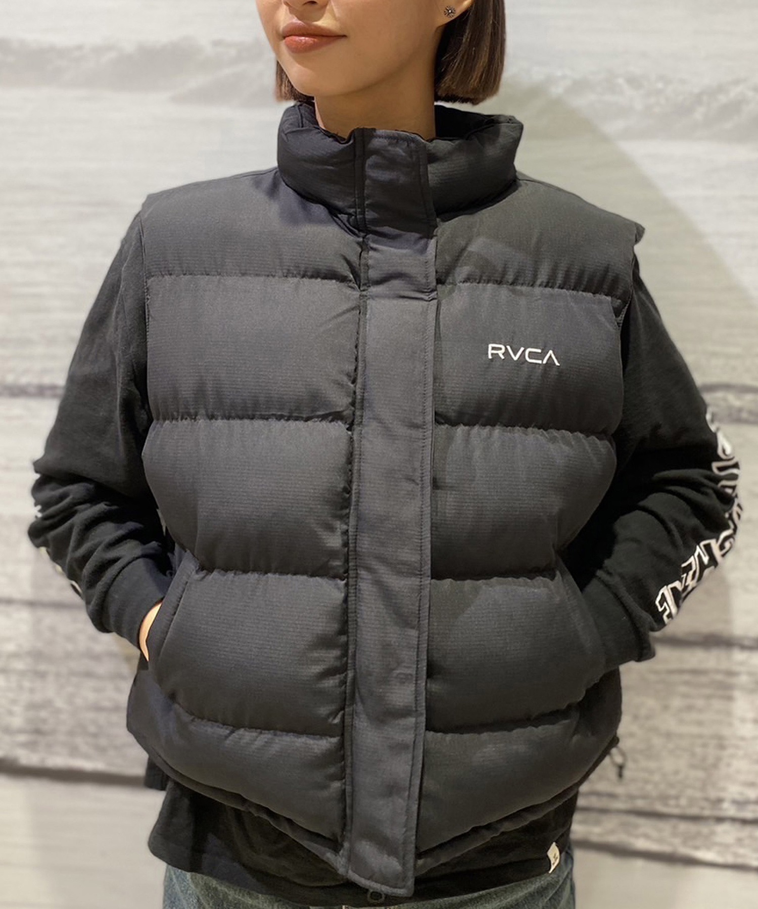 新品 RVCA ルーカ  ダウンベスト