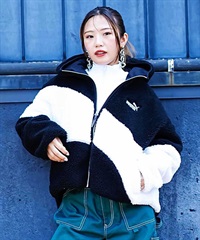 新品】PUMAウィメンズシェルパジャケット【もこもこボアジャケット】