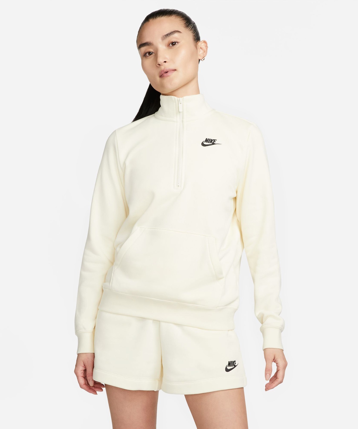 NIKE/ナイキ スポーツウェア クラブ フリース ウィメンズ 1/2ジップ スウェットシャツ レディース ハーフジップ トレーナー 裏起毛 ホワイト DQ5839-113(113-M)