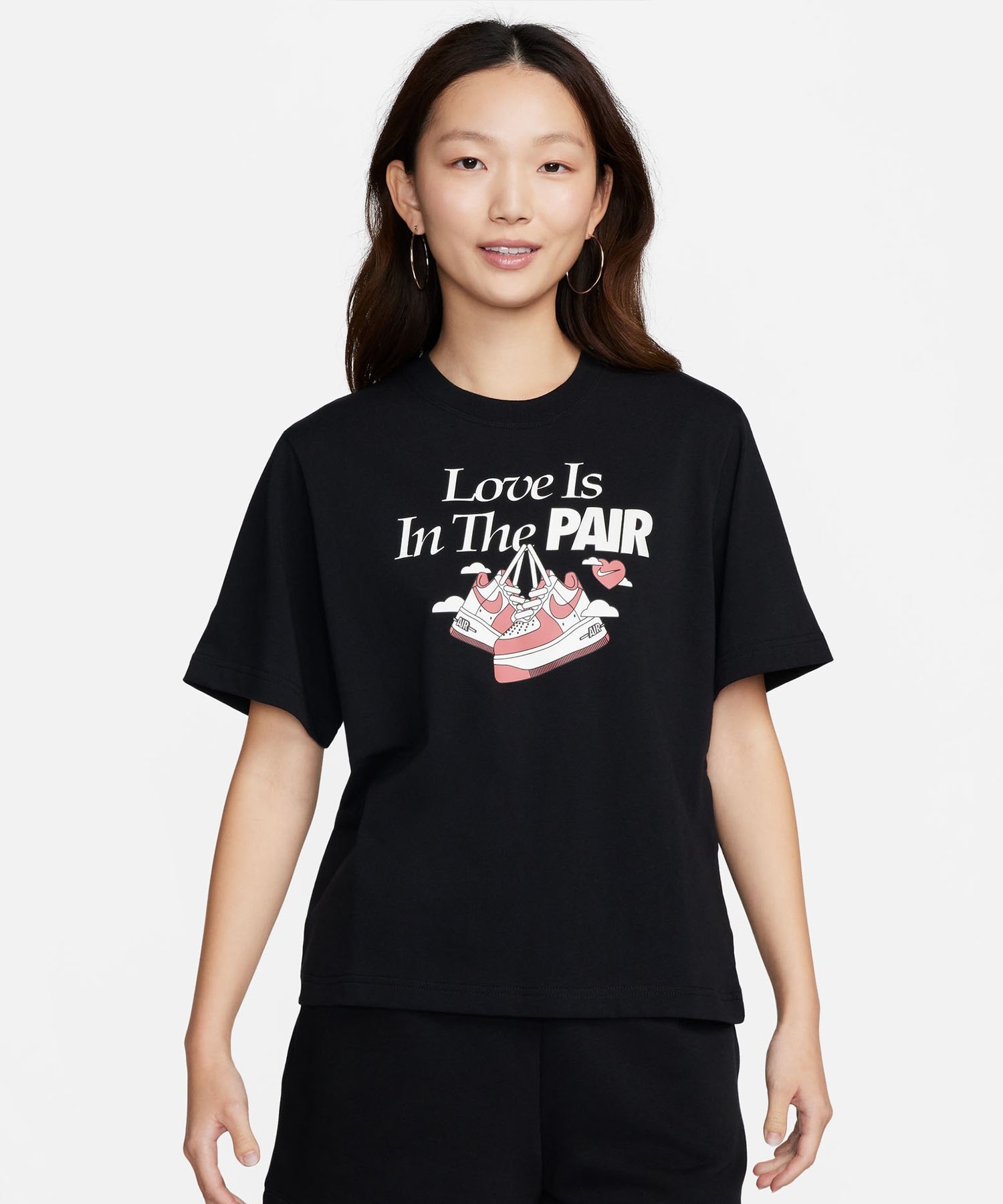 NIKE ナイキ NSW OC 1 ボクシー VDAY レディース 半袖Tシャツ FQ8871-010(010-S)