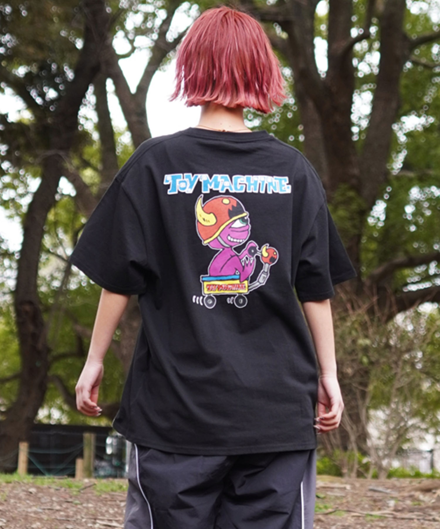 【ムラサキスポーツ限定】 TOY MACHINE トイマシーン レディース 半袖 Tシャツ オーバーサイズ DESI LTD MTMSEST15(BLACK-M)