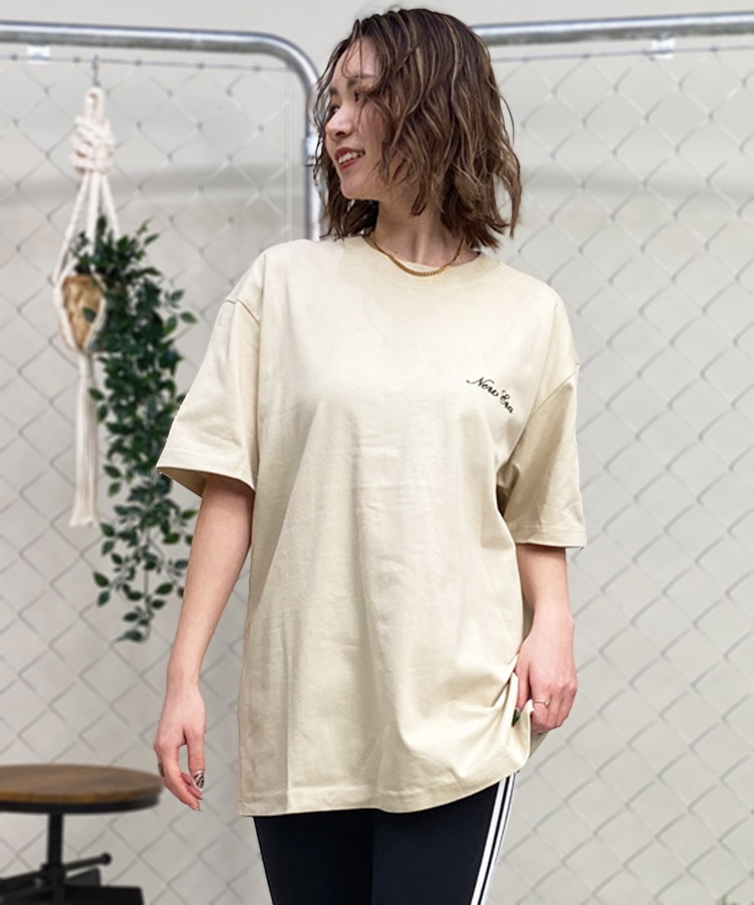 NEW ERA ニューエラ レディース 半袖 Tシャツ バックプリント