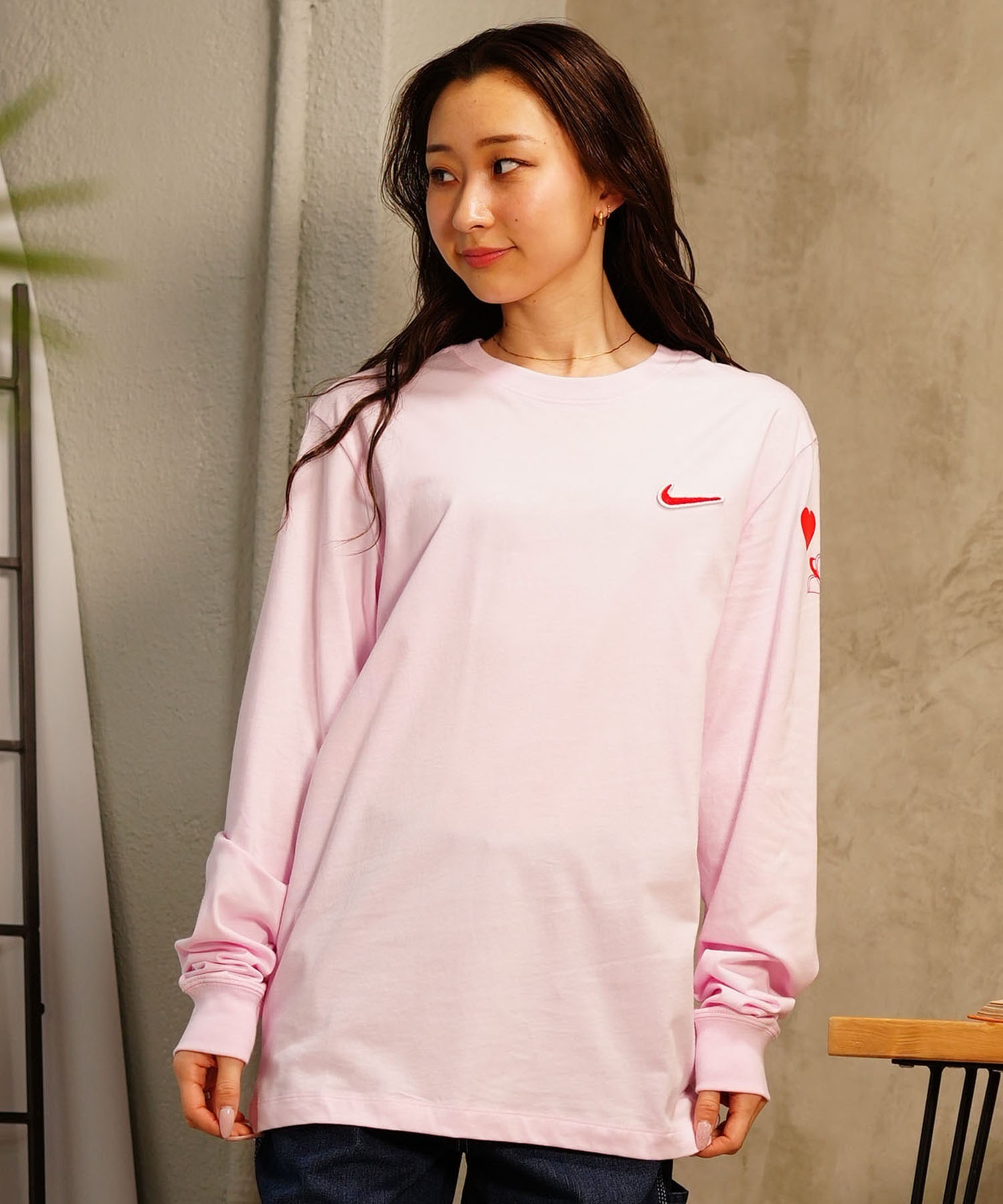 NIKE ナイキ NSW HEART AND SOLE レディース 長袖Tシャツ ロンT レギュラーシルエット FV3994-663(663-S)