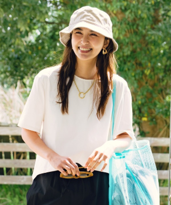 Ungrid アングリッド レディース ラッシュガード カッティング Tシャツ 半袖 水陸両用 ユーティリティ 無地 UVカット セットアップ対応 240801 ムラサキスポーツ限定