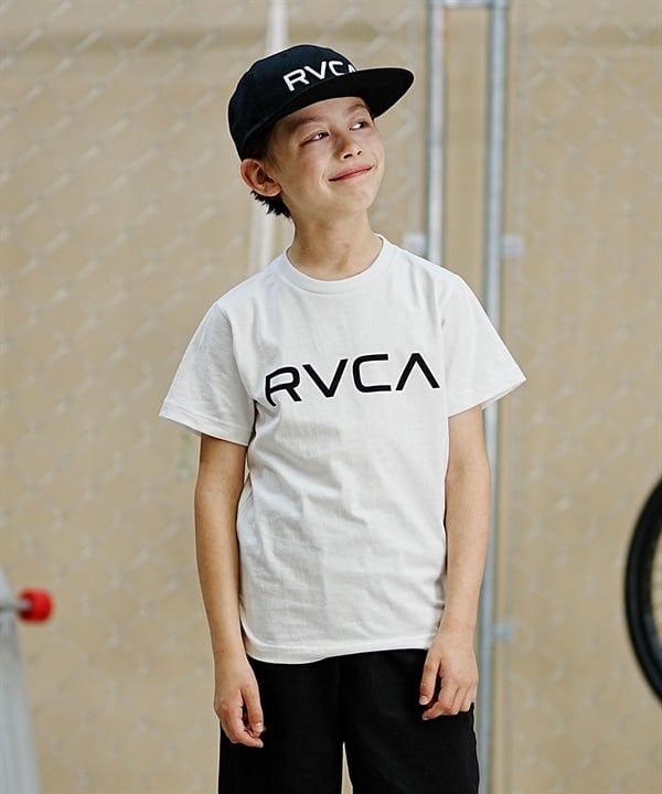 【マトメガイ対象】RVCA ルーカ キッズ 半袖Tシャツ 定番ロゴデザイン 親子コーデ BE045-226