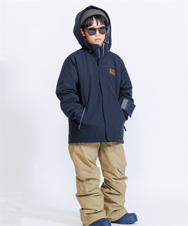 ENJOY SNOWBOARDING!!