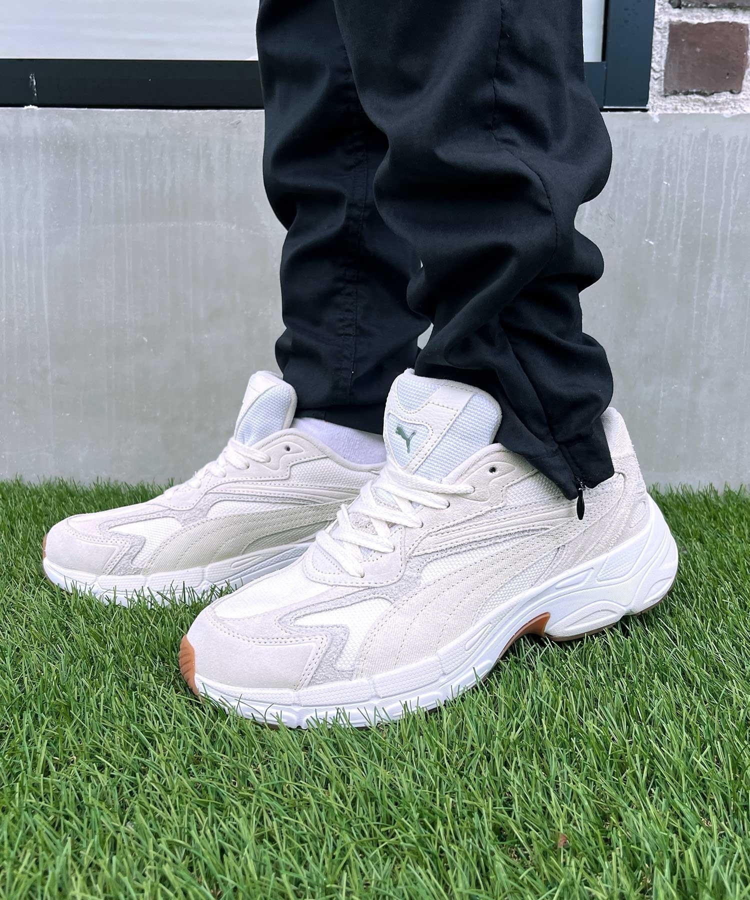 ⭐︎値下げしました⭐︎【PUMA】スニーカー23cm テバリス ニトロコーデュロイ PUMA/プーマ テバリス NITRO レディース コーデュロイ