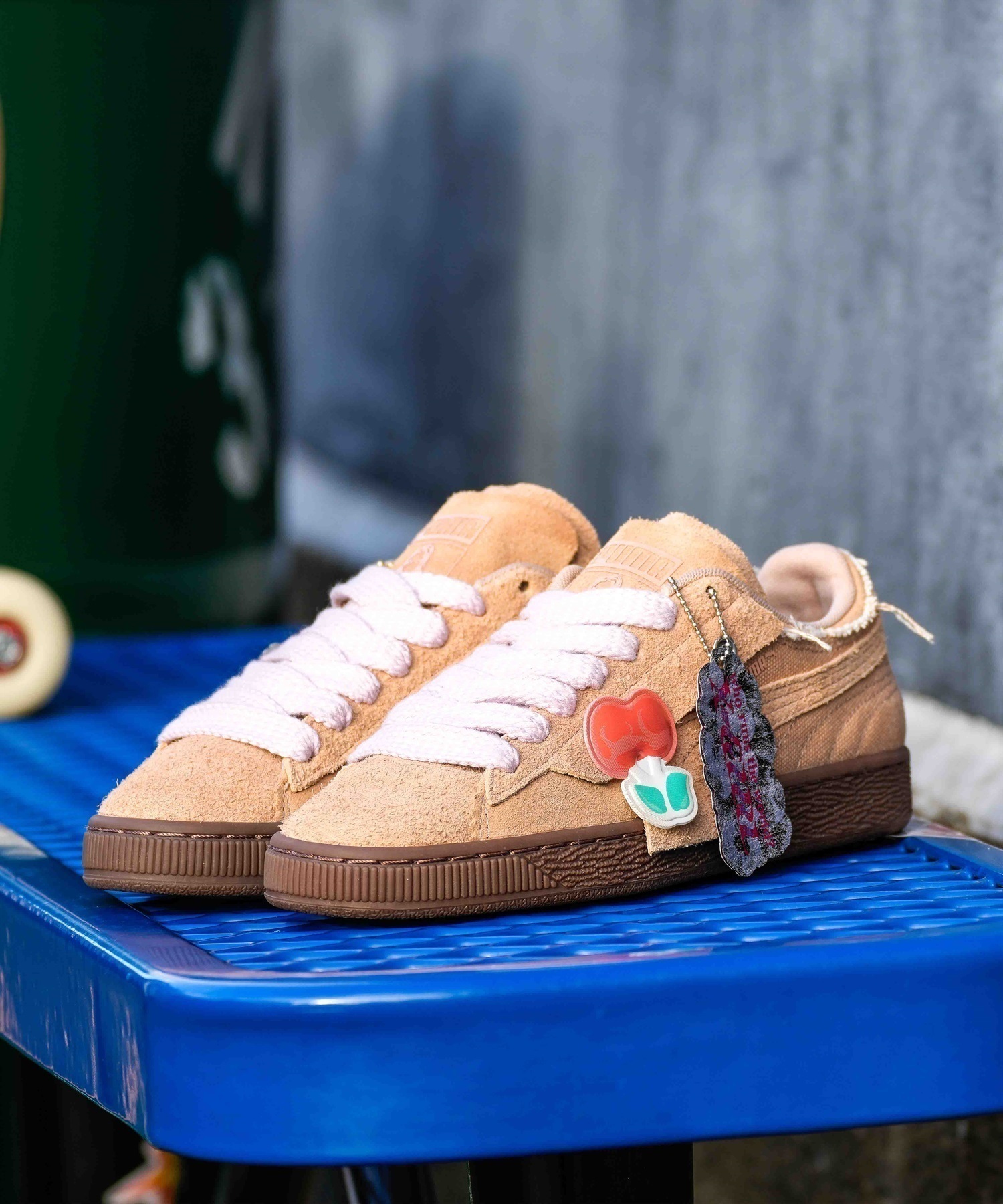 ウィメンズ PUMA x X-girl スウェードクラシック XXI スニーカー - メルカリ