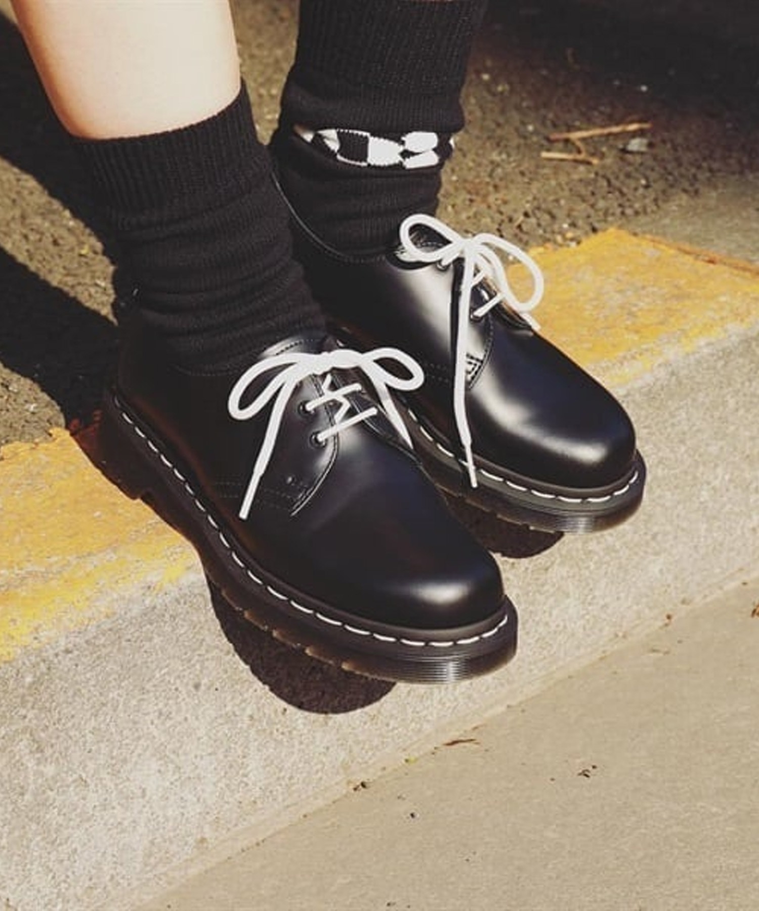 Dr Martens ドクターマーチン WHITE STITCH 24757001 シューズ ユニ