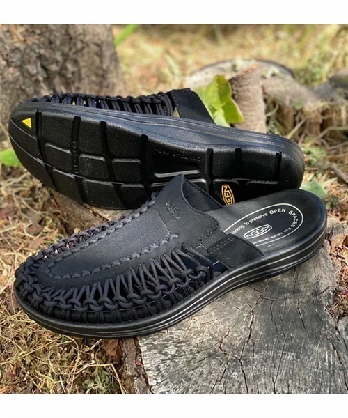 KEEN キーン UNEEK 2 SLIDE ユニークツースライド 1022371 メンズ サンダル アウトドアサンダル ムラサキスポーツ KK1 D19(BLACKBLACK-26.0cm)