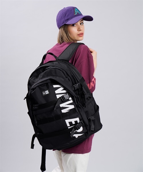 NEW ERA/ニューエラ CARRIER PACK NEW ERA/PRNT BLKWHI 11783327 ユニセックス バックパック リュック HH1 C20(11783327-F)