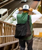 CHROME/クローム NEWSPAPER MESSENGER ショルダーバッグ 26L 軽量 超撥水 JP197BK(BK-ONESIZE)