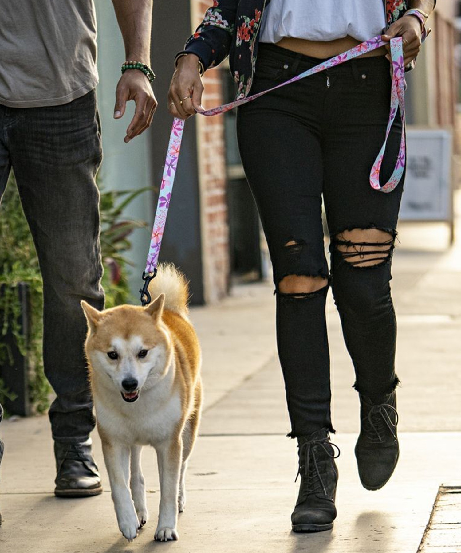 WOLFGANG ウルフギャング 犬用 リード DigiFloral Leash Mサイズ 中型