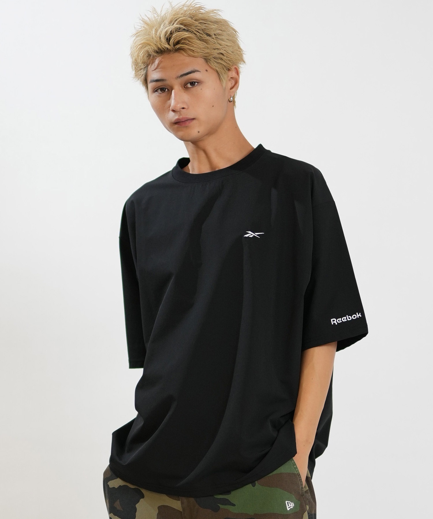 Reebok リーボック ラッシュガード 水陸両用 半袖 Tシャツ