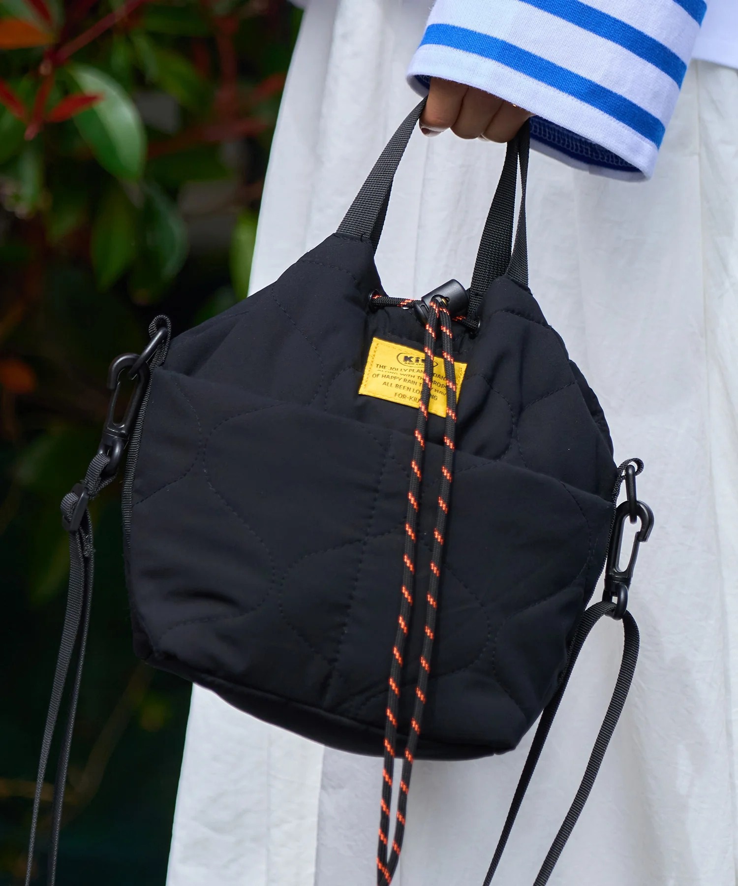 KiU キウ バッグ パデッドポケッタフルミニバッグ K384-900 ショルダー