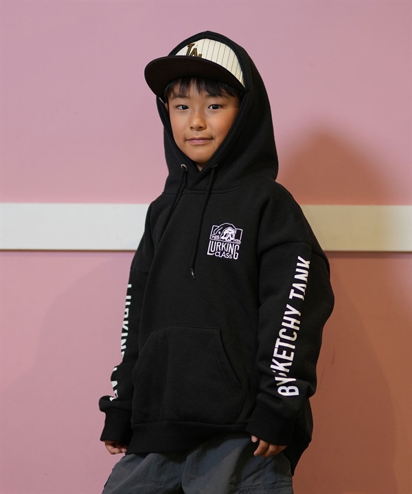 LURKING CLASS ラーキングクラス パーカー キッズ プルオーバー バックプリント BASIC LOGO HOOD ST24FUM02K