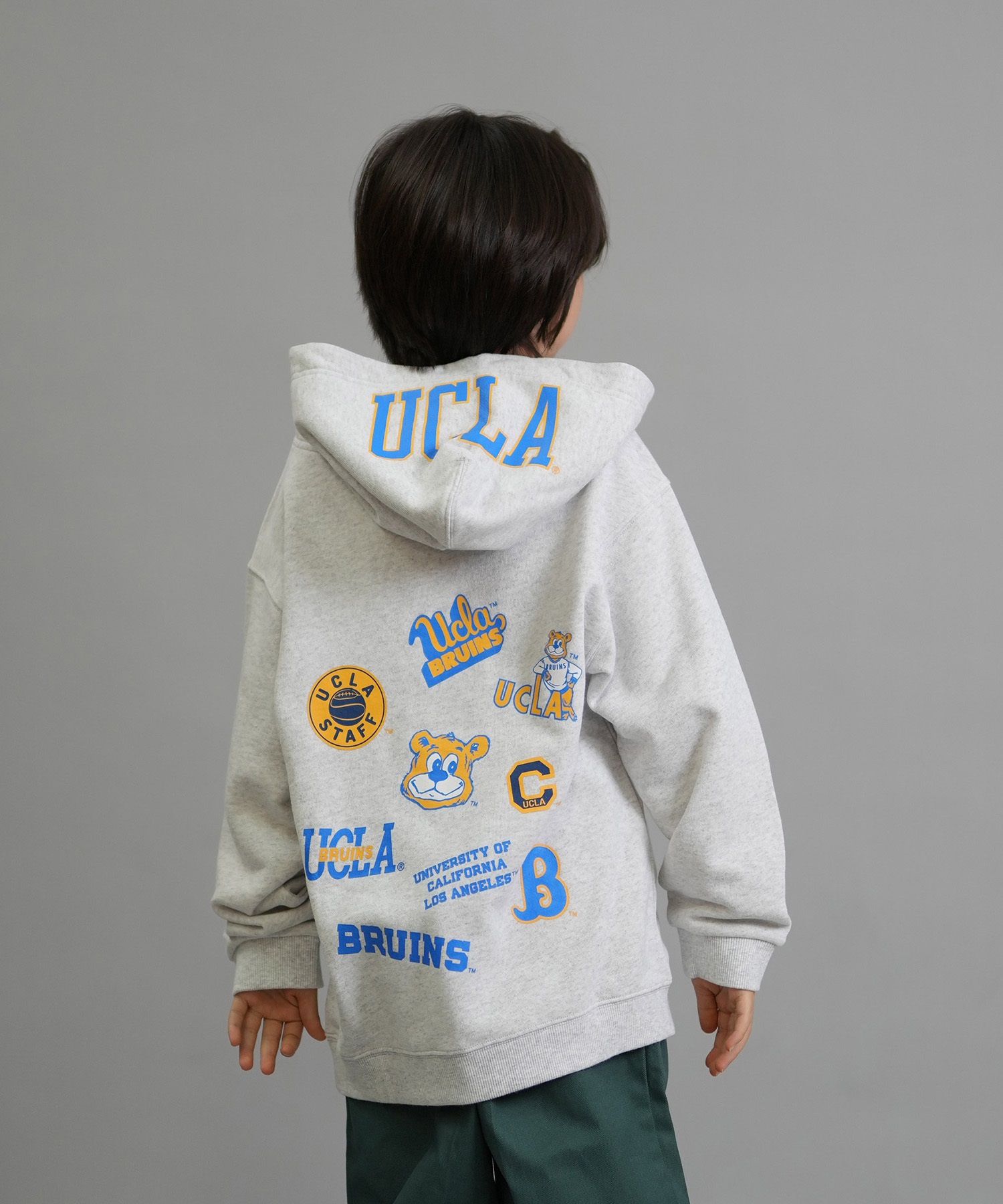 UCLAプリントルーズパーカー UCLA カルフォニア大学ロサンゼルス校 プリント裏毛スウェットパーカー
