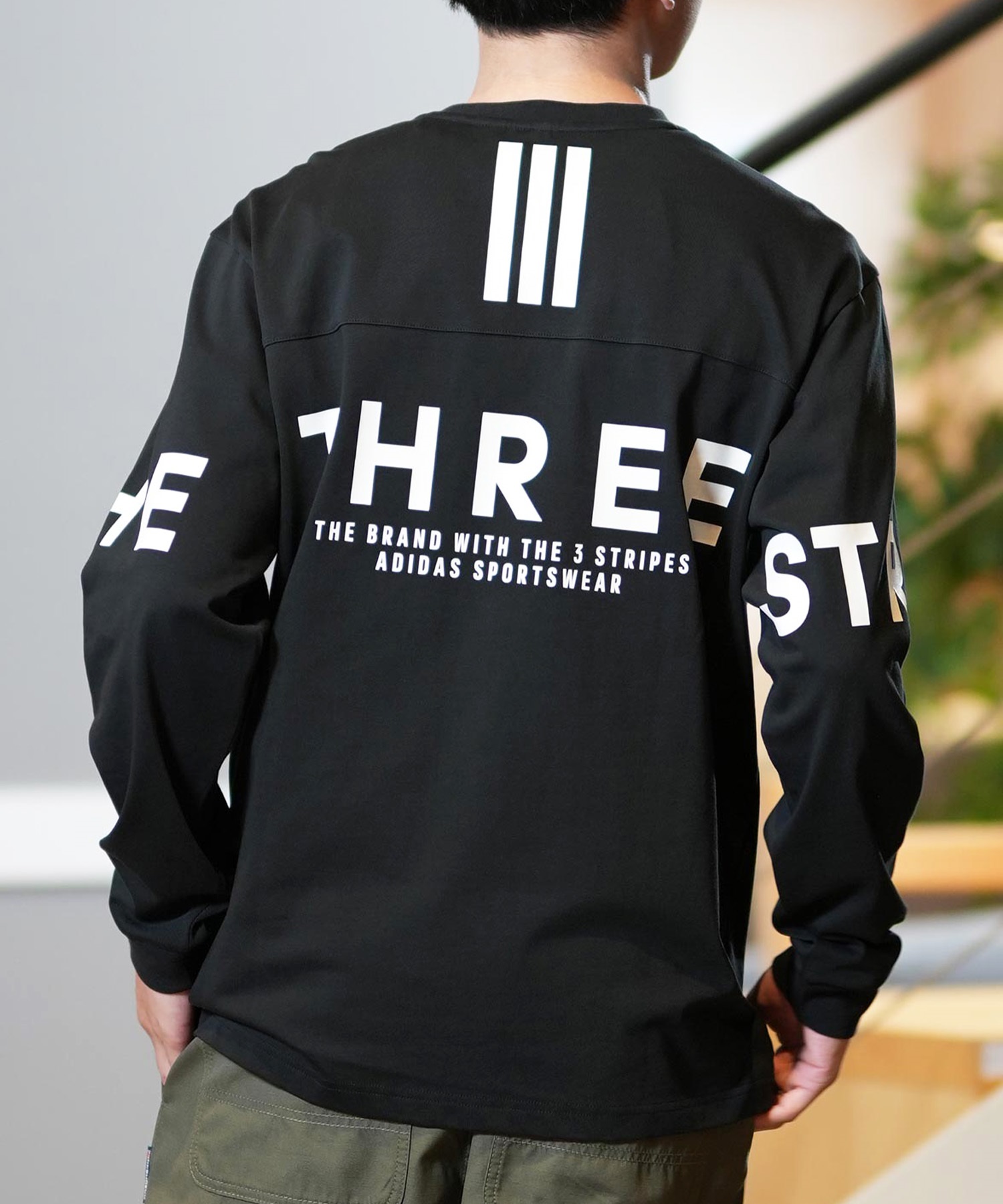 adidas クロップド 長袖 Tシャツ ロングＴシャツ　ロンT アディダス ロンT スリーストライプス クロップド 長袖 Tシャツ