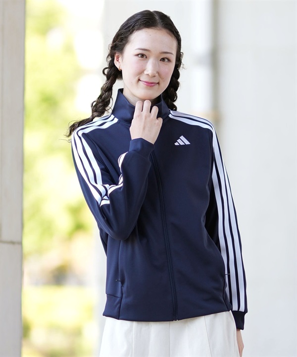 トラックジャケット