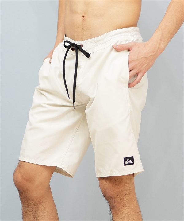 QUIKSILVER クイックシルバー 水着 海パン トランクス サーフパンツ メンズ ボードショーツ 水陸両用 20インチ QBS252001