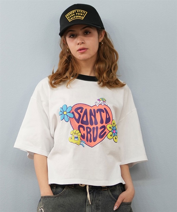SANTACRUZ/サンタクルーズ SANTACRUZ サンタクルーズ クロップド丈 フロントプリントTシャツ HEART LAND HAND CROP SST 502252435
