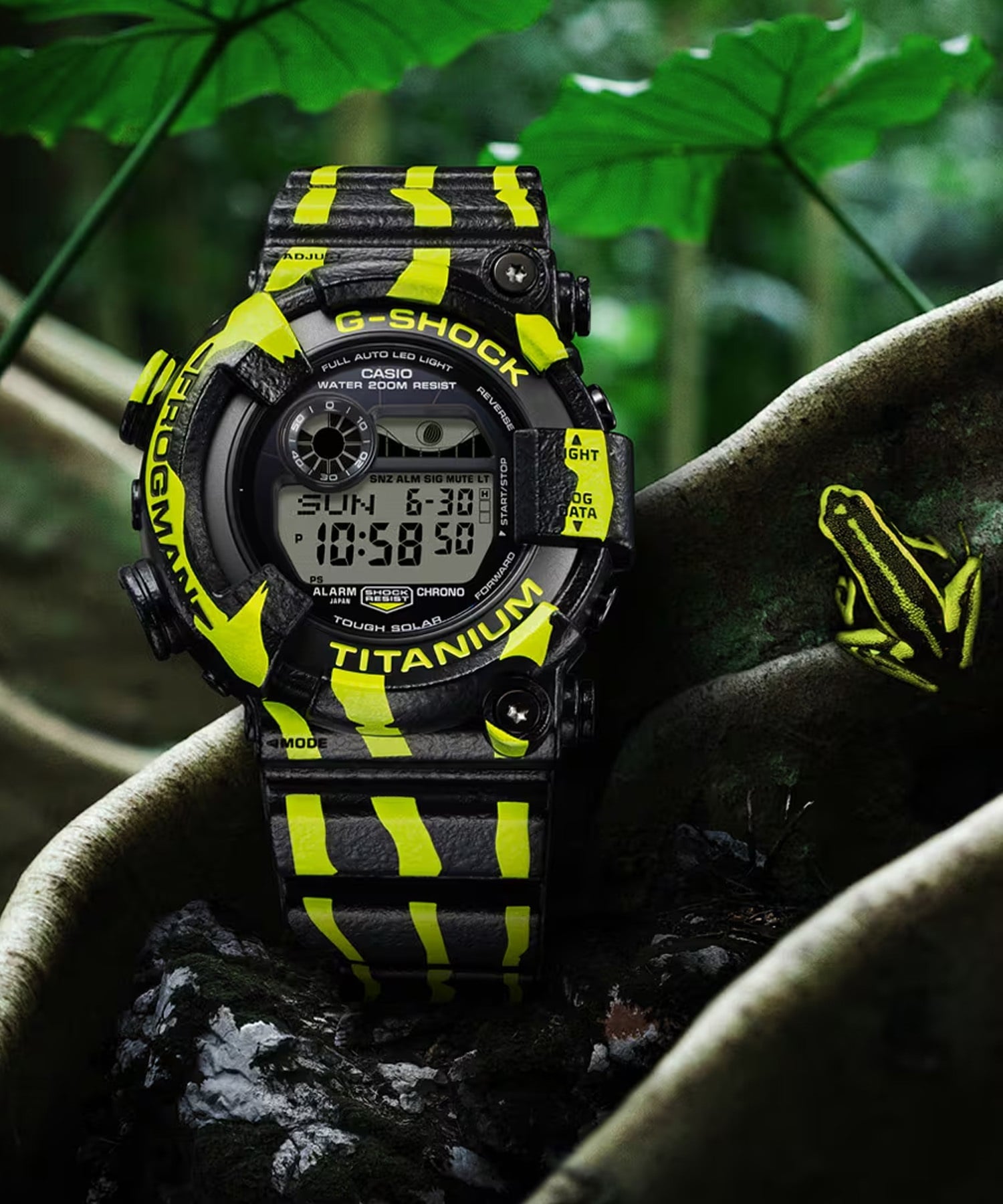 G-SHOCK ジーショック 腕時計 ソーラー FROGMAN フロッグマン GW-8200TPF-1JR(BK/GR-ONE)