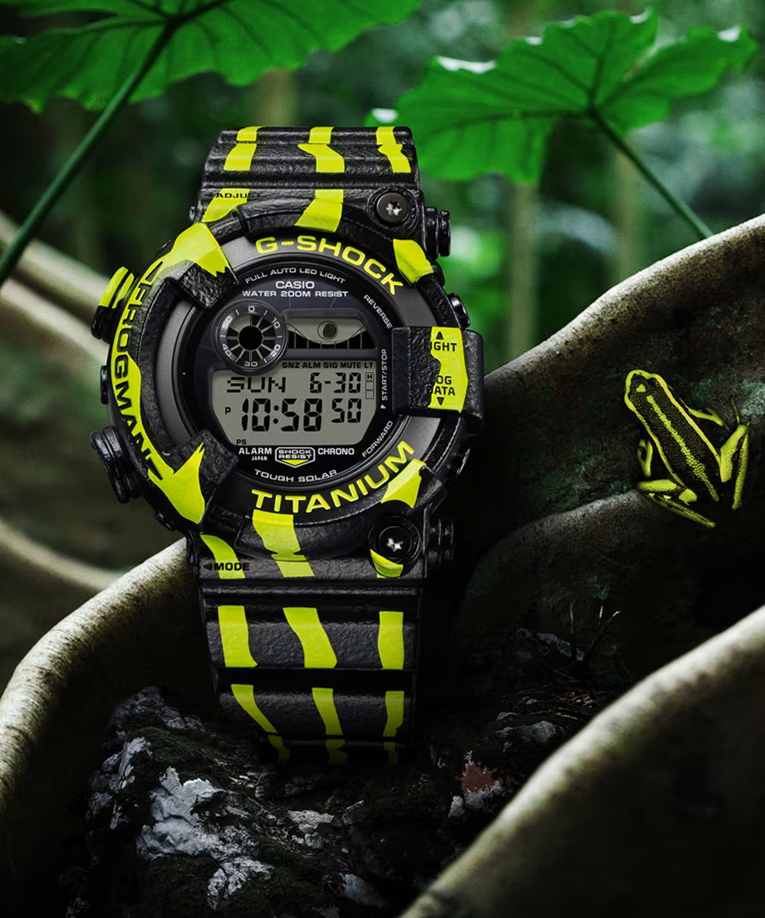 G-SHOCK ジーショック 腕時計 ソーラー FROGMAN フロッグマン GW-8200TPF-1JR(BK/GR-ONE)