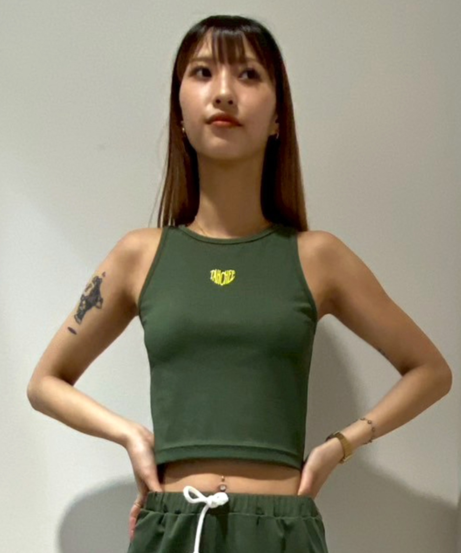 TAHCHEE ターチー タンクトップ レディース クロップド丈 ショート丈