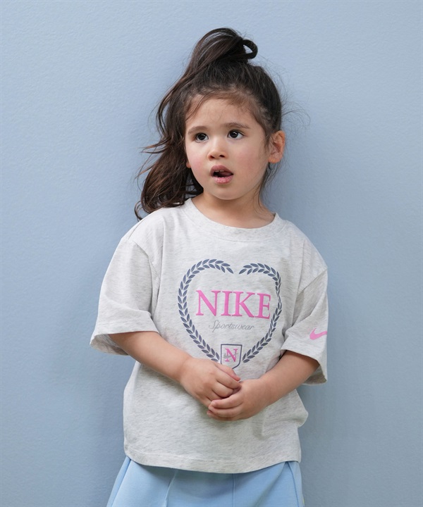 NIKE ナイキ 半袖 Tシャツ キッズ 子供 ハート ガールズ NKG SWOOSH MATCH BOXY TEE 36M636-X58