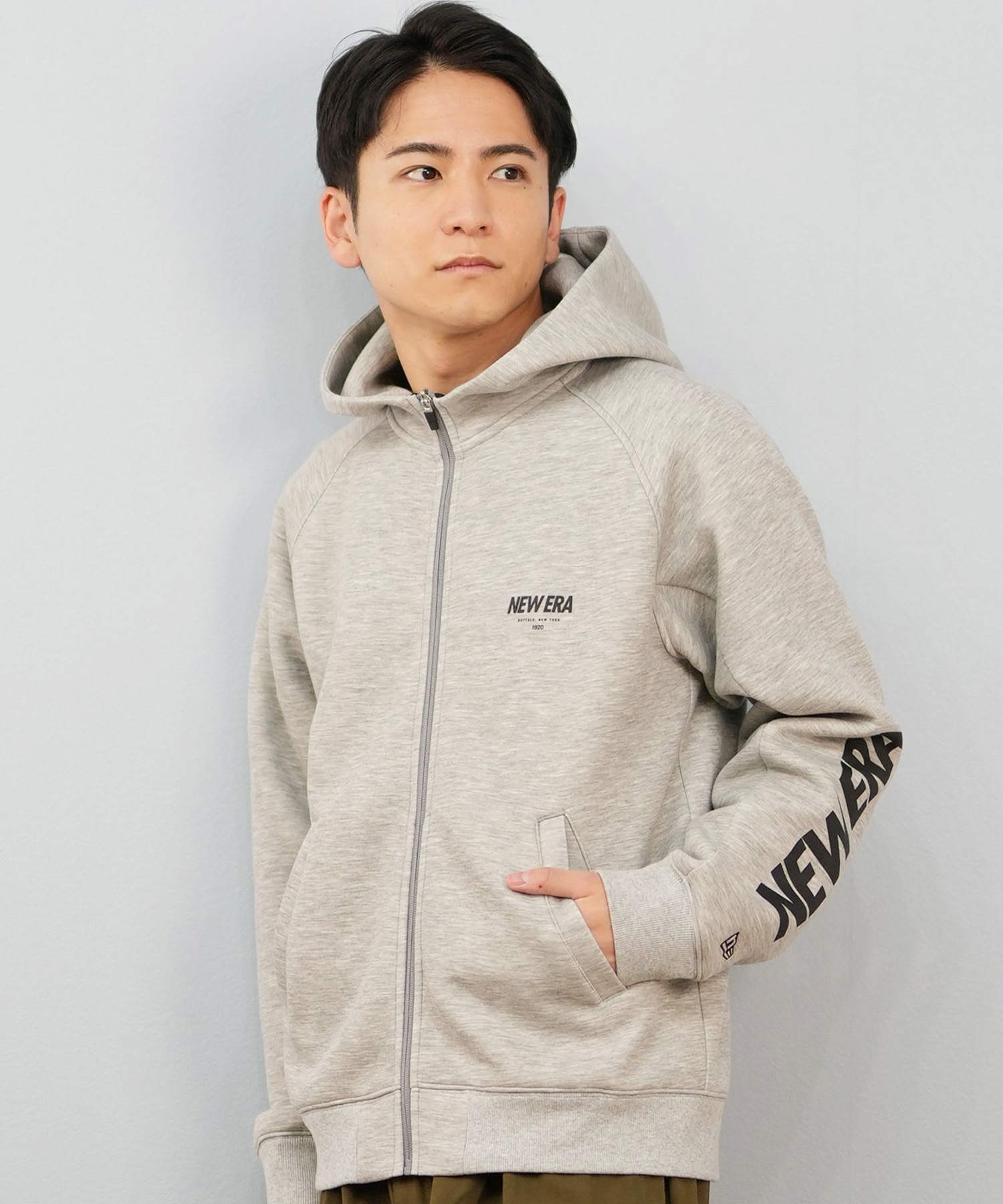 NEW ERA ニューエラ ジップアップ パーカー メンズ 軽量 保温 14674793