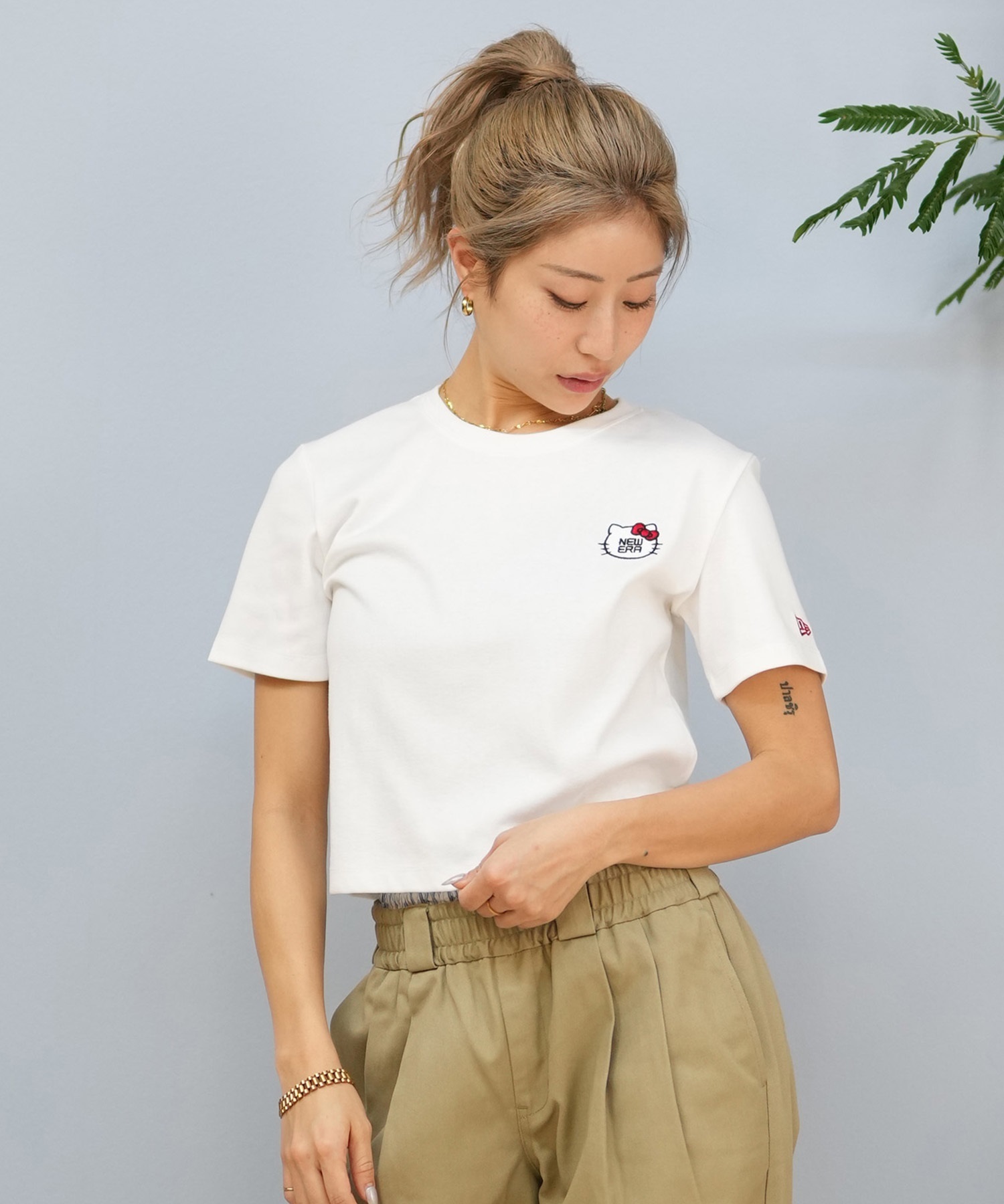 NEW ERA ニューエラ 半袖 Tシャツ レディース クロップド丈 ミニ