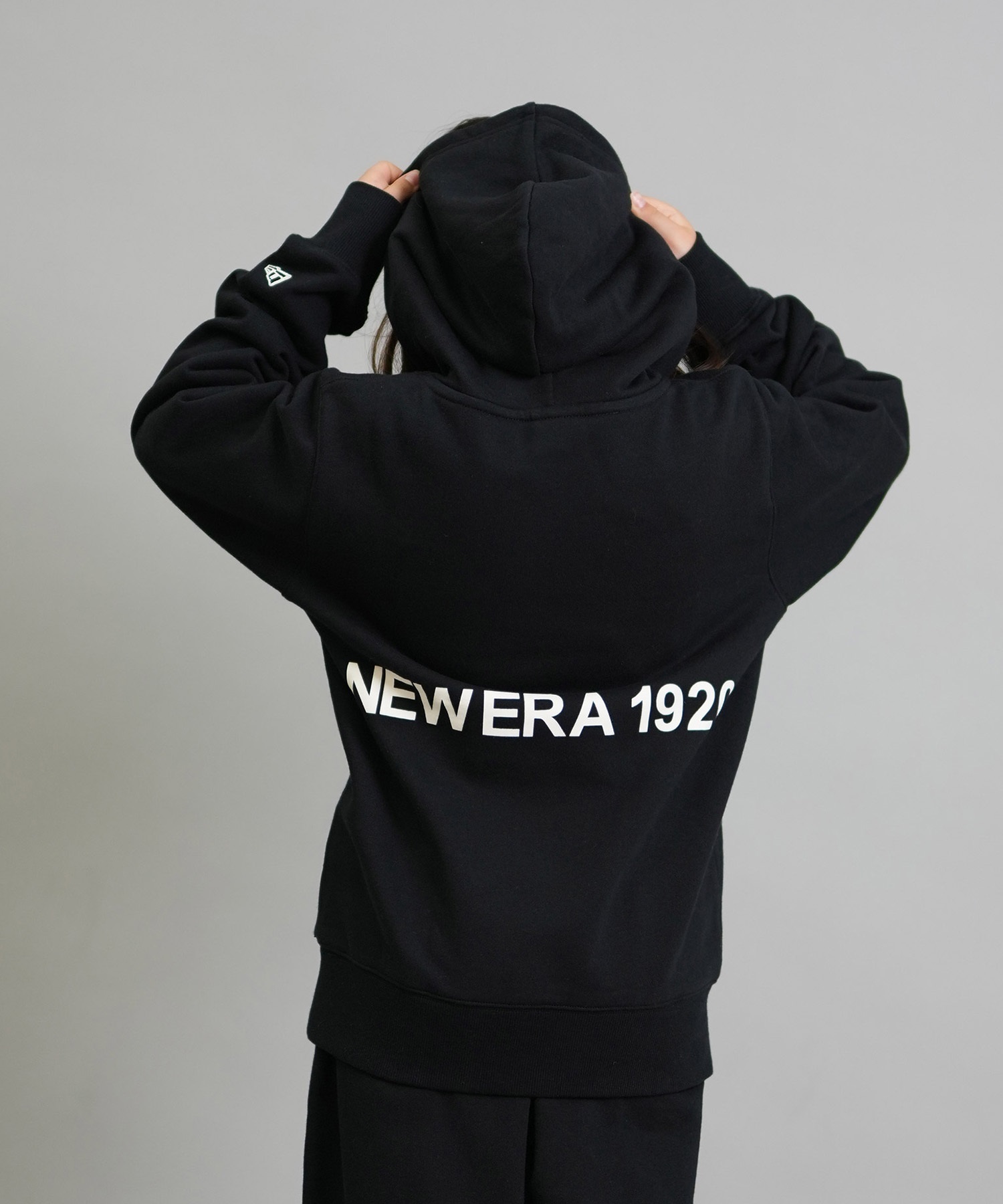 NEW ERA ニューエラ プルオーバー パーカー キッズ ジュニア 子供